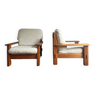 Paire de fauteuils modernistes en orme style Maison Regain