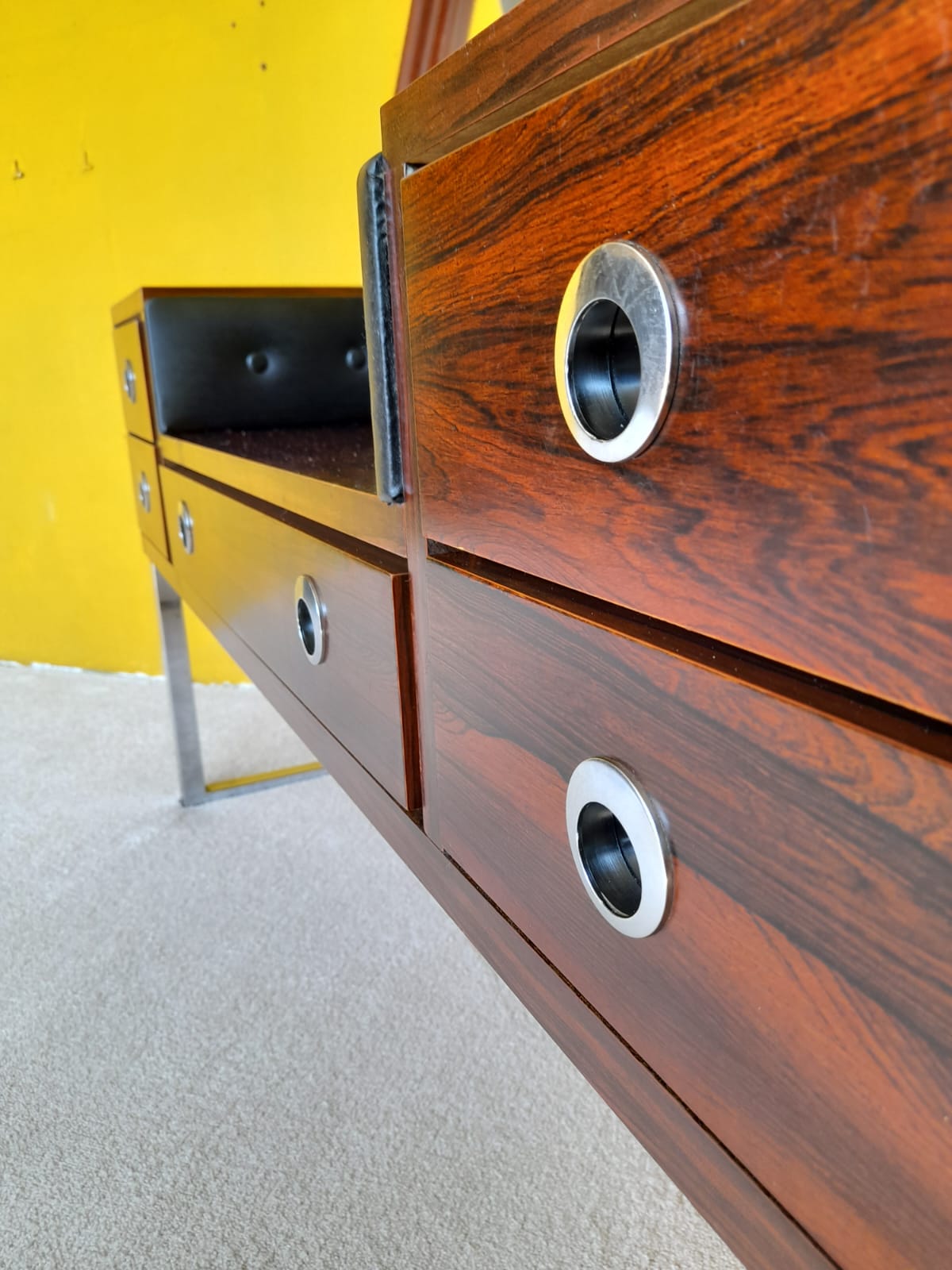 Rio rosewood dressing table circa 1970