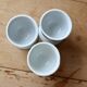 Coquetiers vintage porcelaine blanche motif fleuri