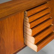 Buffet danois en teck par Arne Vodder pour Vamo Sønderborg, années 1960