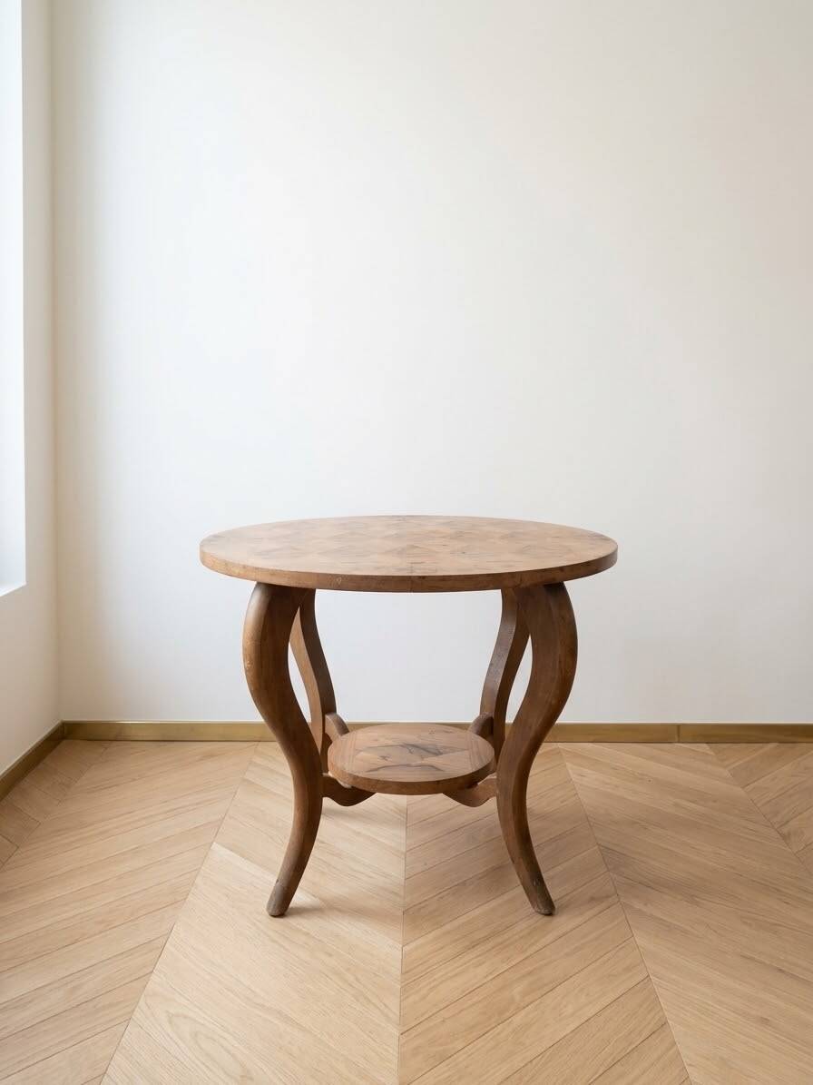 Table basse ronde en marqueterie de noyer Art Déco