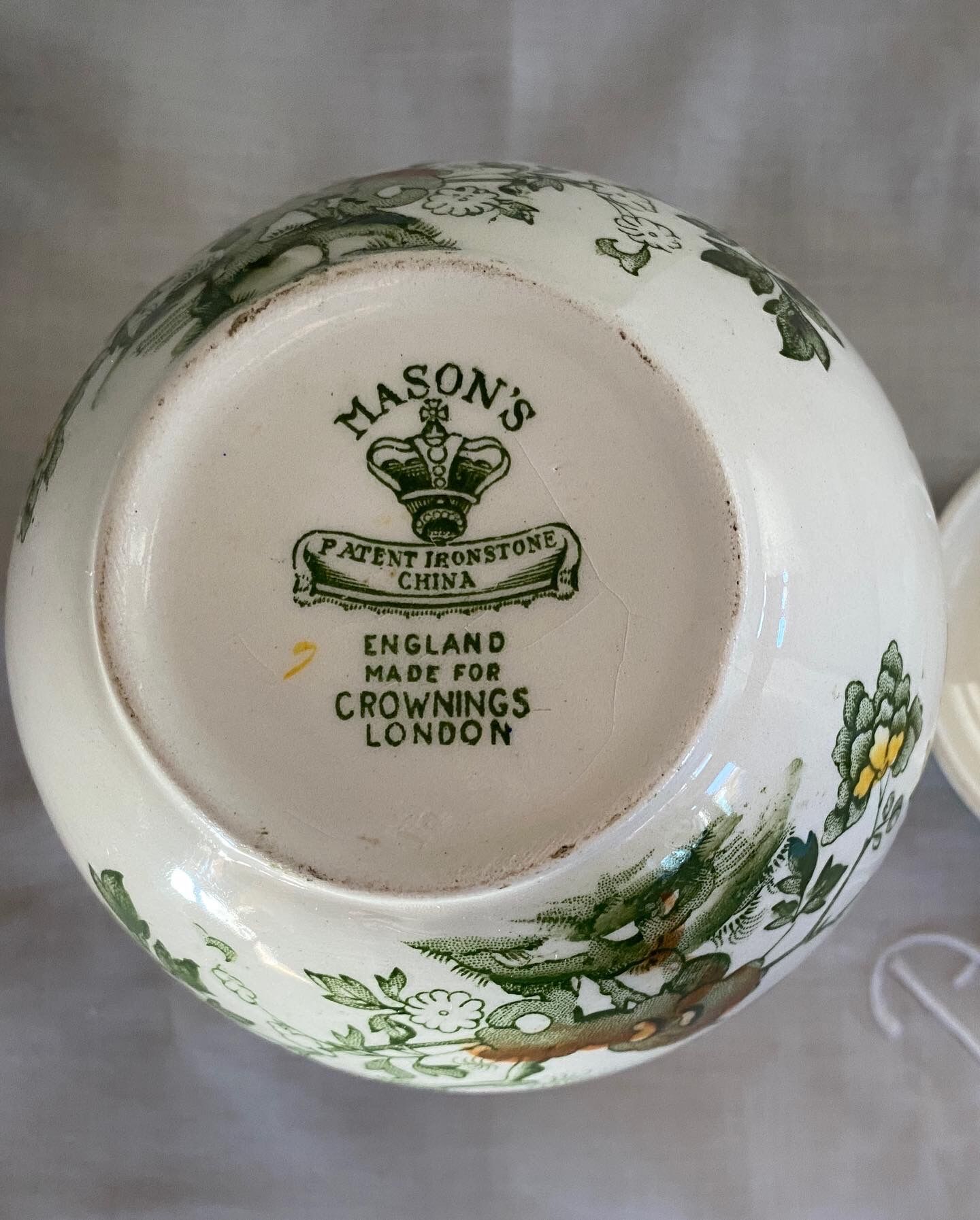 Mason's stamped tea pot or candy box