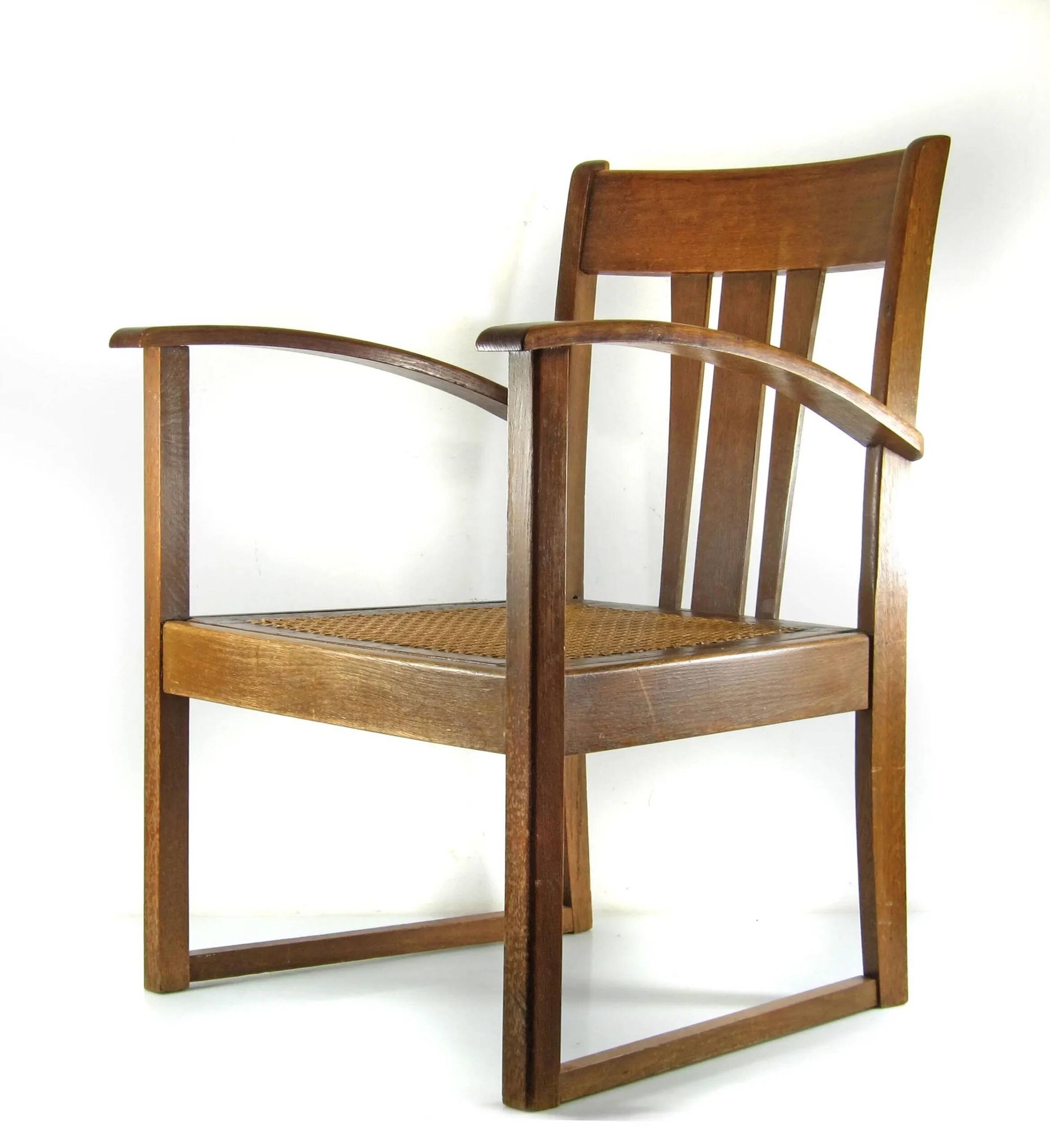 Antique Art Nouveau oak armchair Austria / Germany c.1910