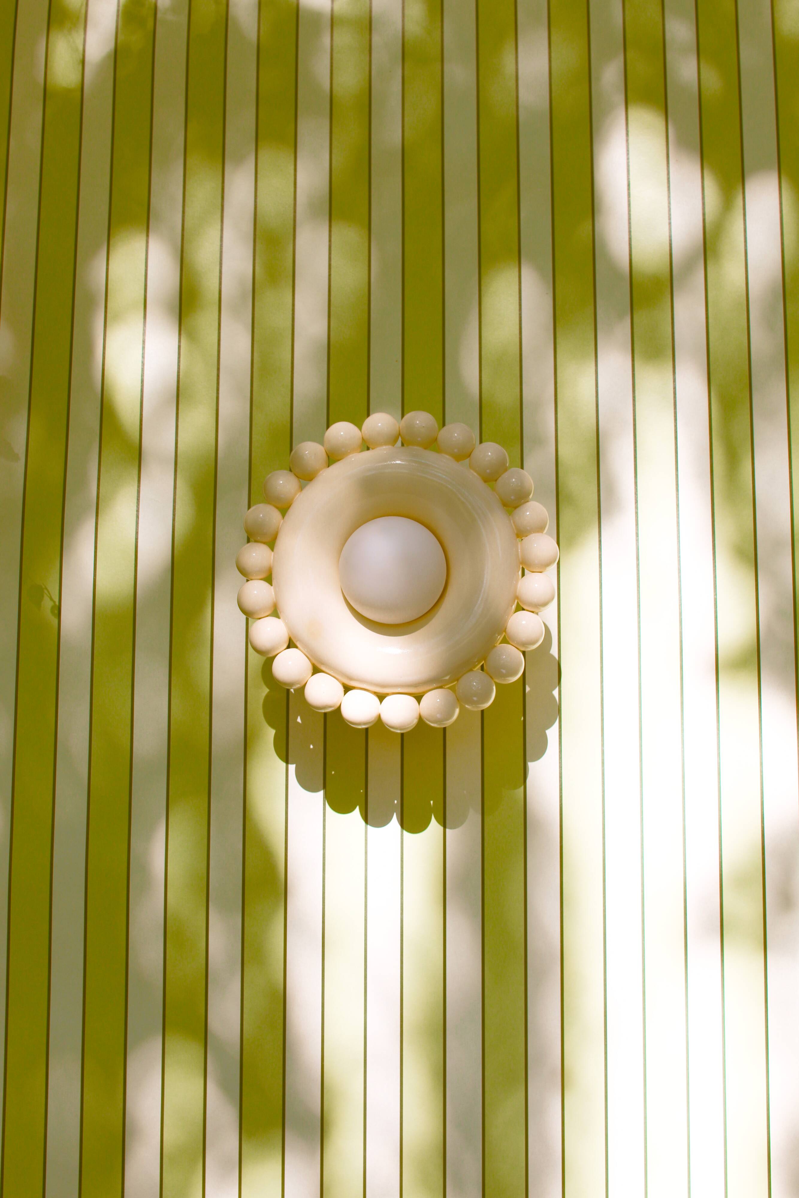 Luna Butter White Wall Lamp