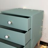 Vintage chest of drawers