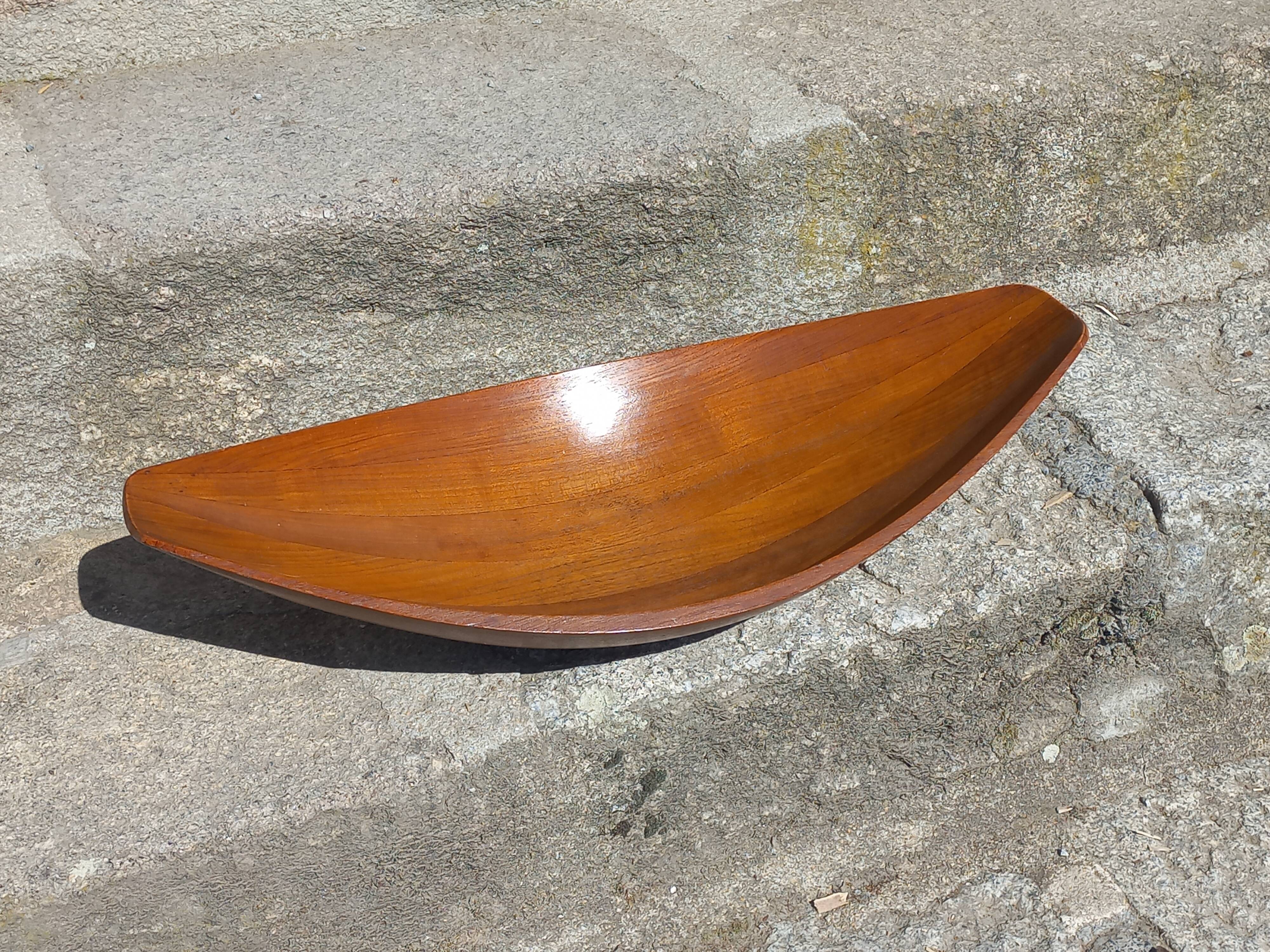 Scandinavian teak fruit bowl stamped from the 1950s.