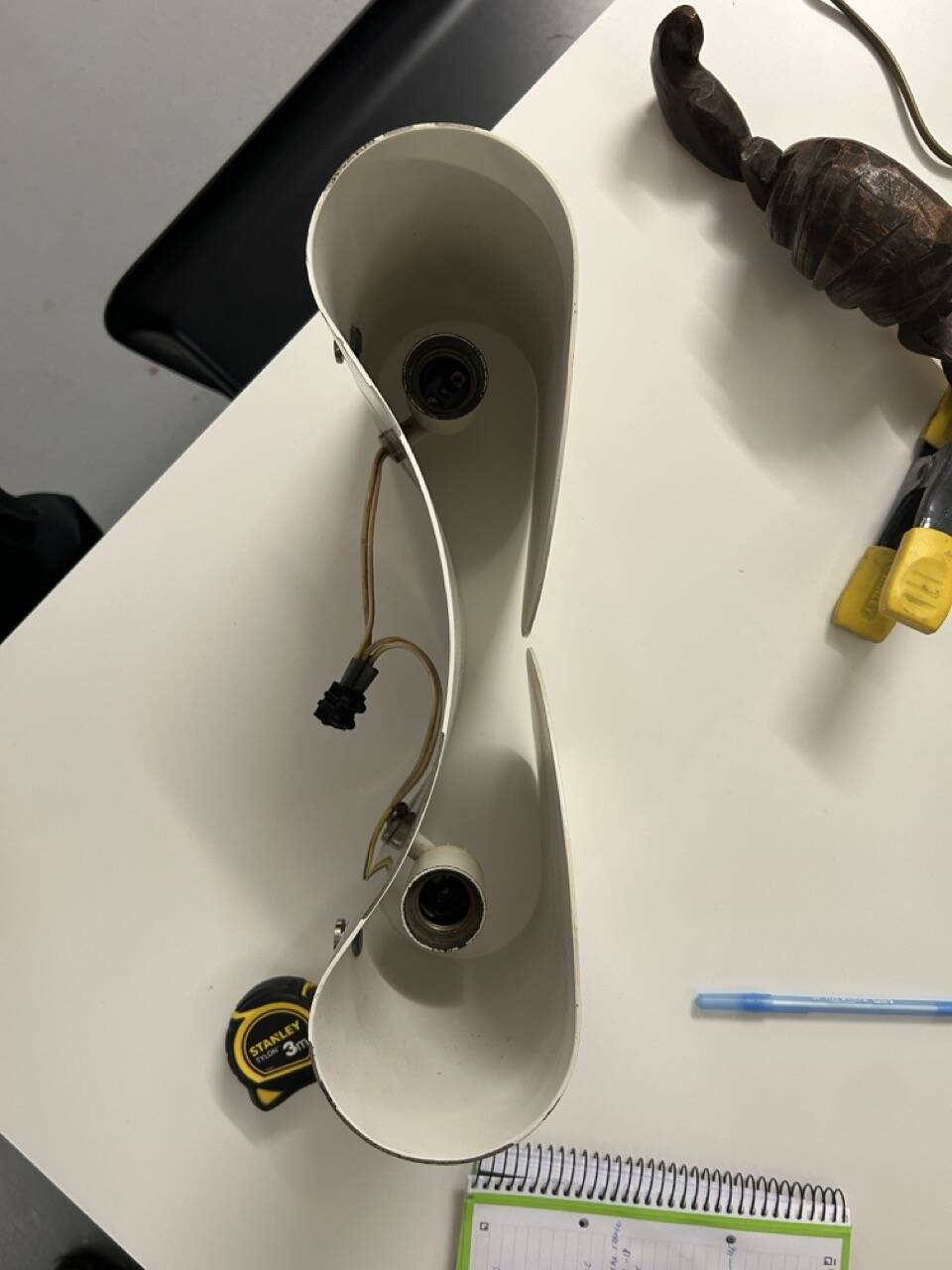 Afra and Tobia Scarpa “Foglio” wall light, 1970s Italy