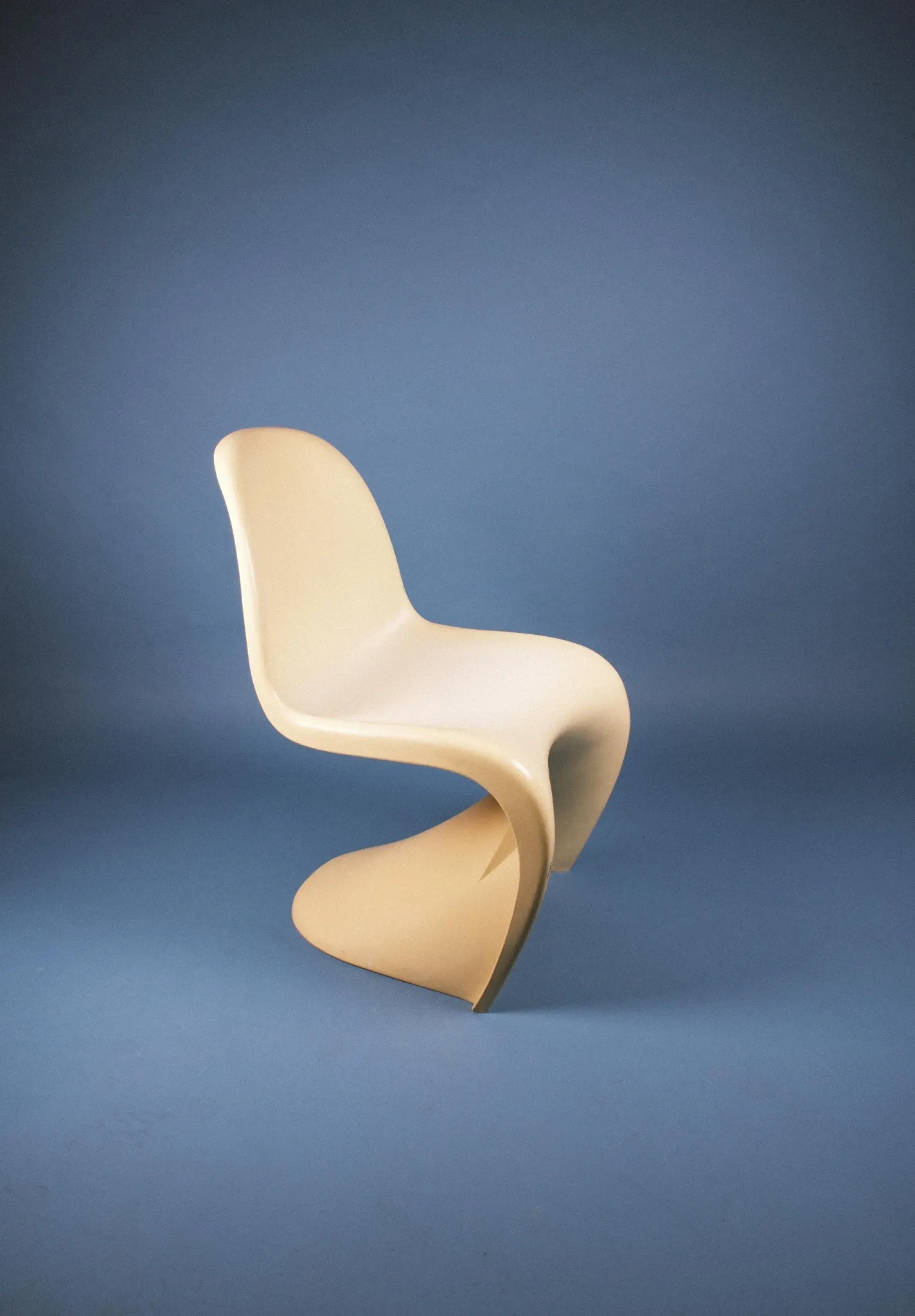 4 Vitra replica chairs — Verner Panton