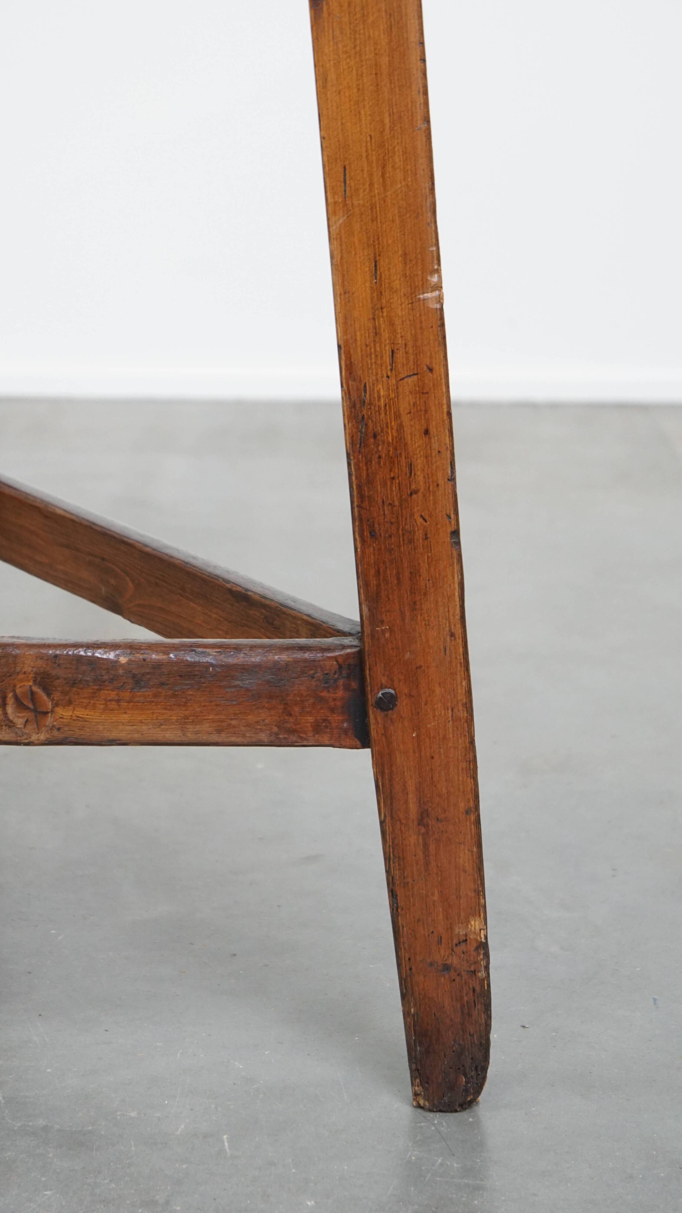 Antique English pinewood cricket table/side table from the late 18th century