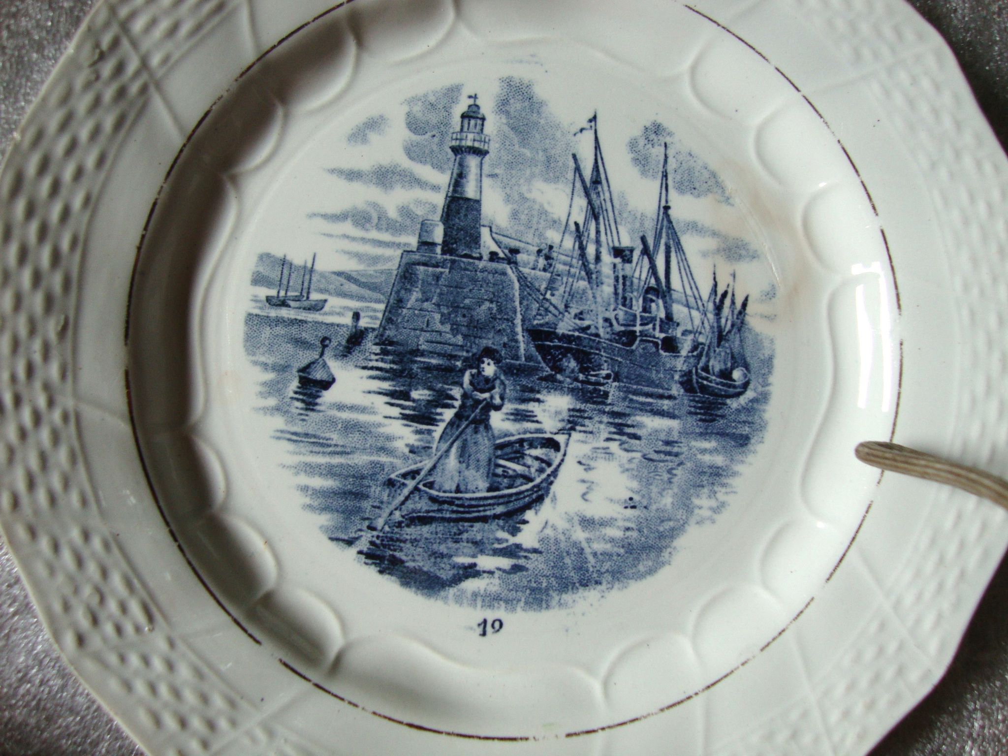 6 assiettes à dessert Moulin des loups Amage décor Delf