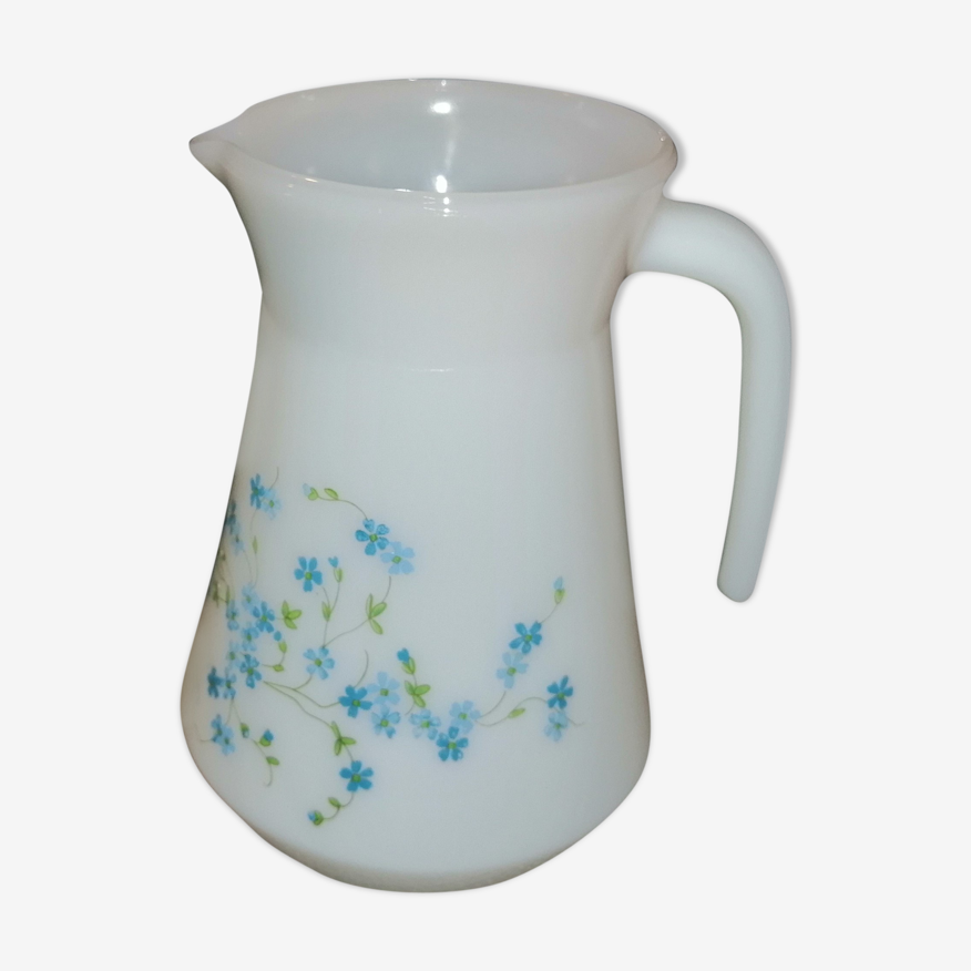 Carafe vintage Arcopal petites fleurs bleues - Ressourcerie Histoires Sans  Fin