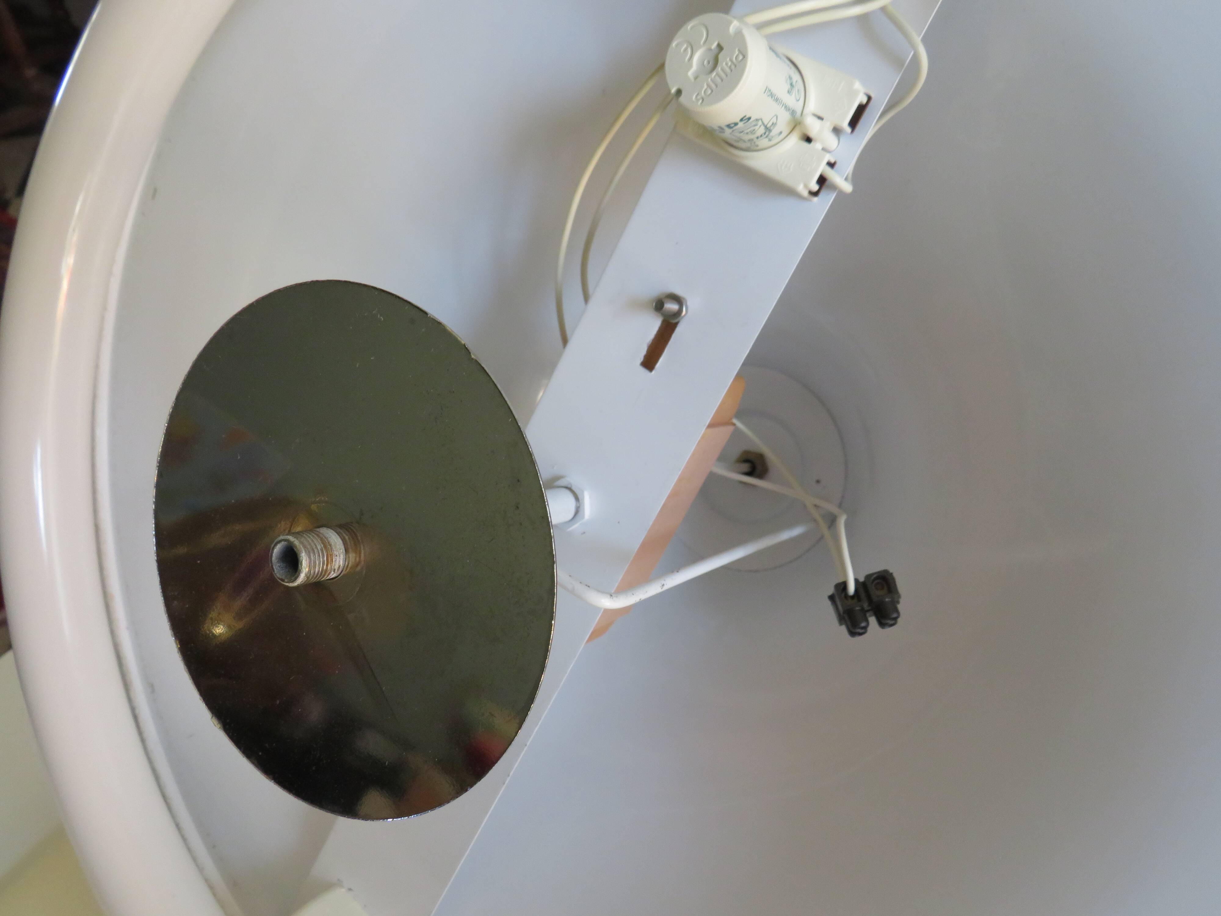 Suspension UFO, Liro Belgium 1970