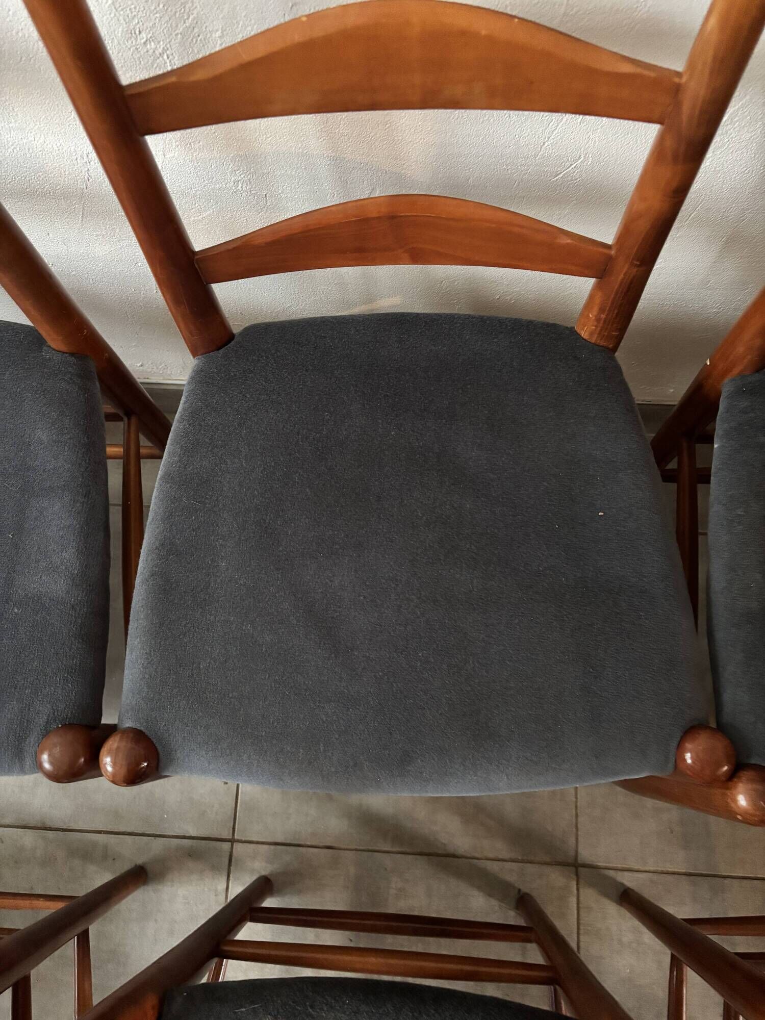 Set of 8 Scandinavian ladderback chairs, 1960s.