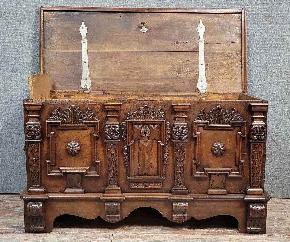 Walnut chest with rich Renaissance-style carvings, 17th century