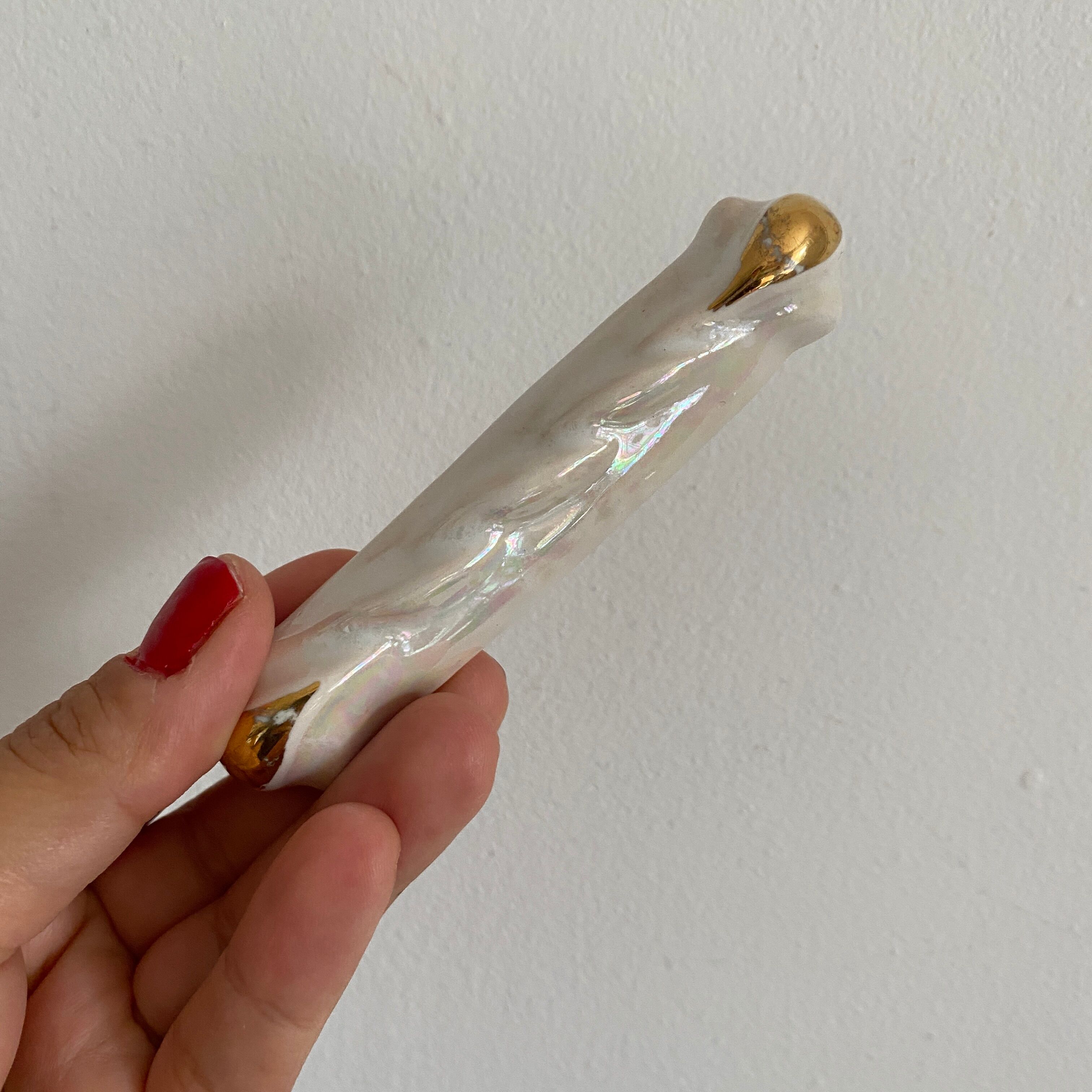 Set of 9 vintage art deco knife holders in pearly and gold ceramic