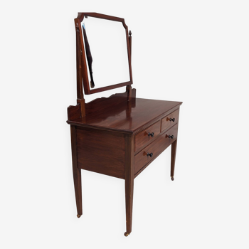 English mahogany dressing table