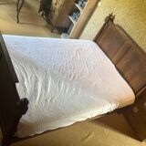 Old pine bed