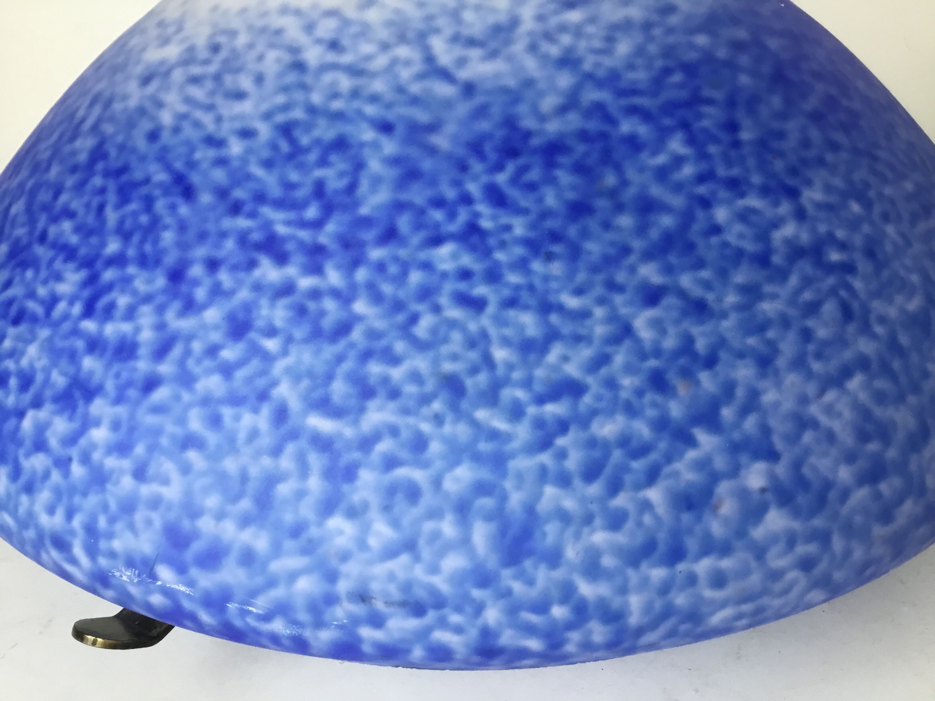 Cup for glass luminaire