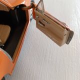 Voiture miniature