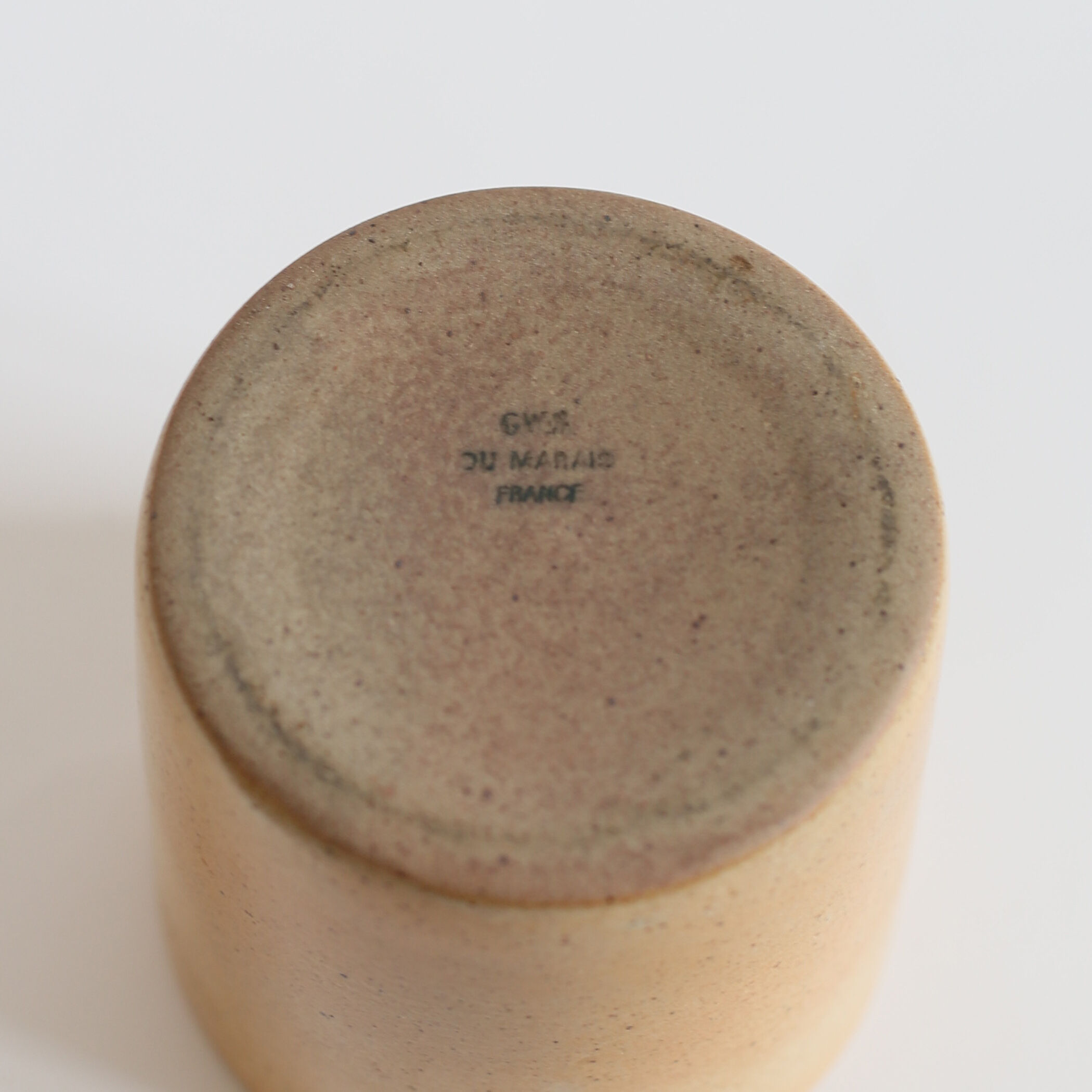 Marsh sandstone sugar pot