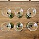 6 verres à vin d'Alsace au décor gravé (raisin), pied vert