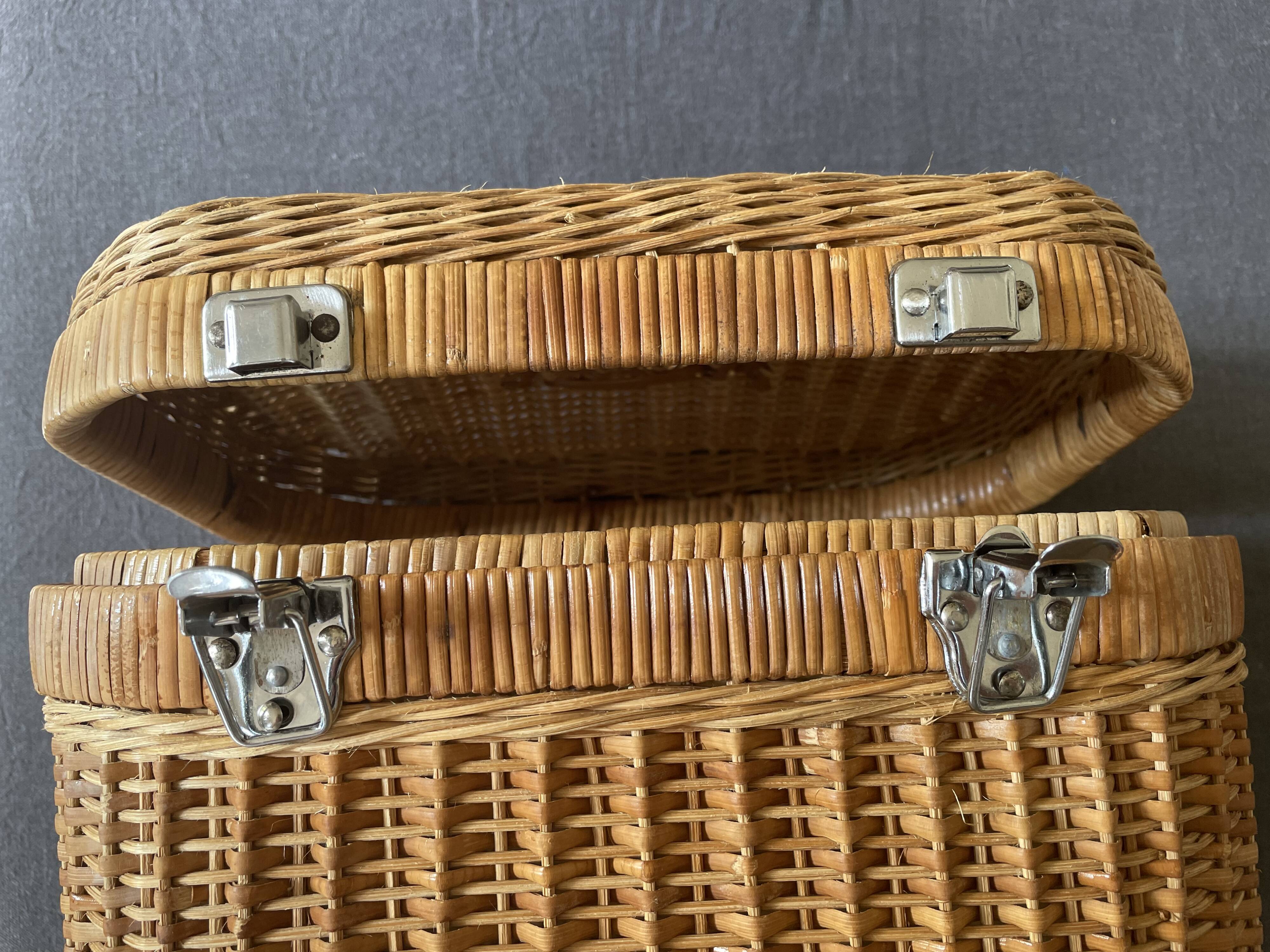Rattan marrow case
