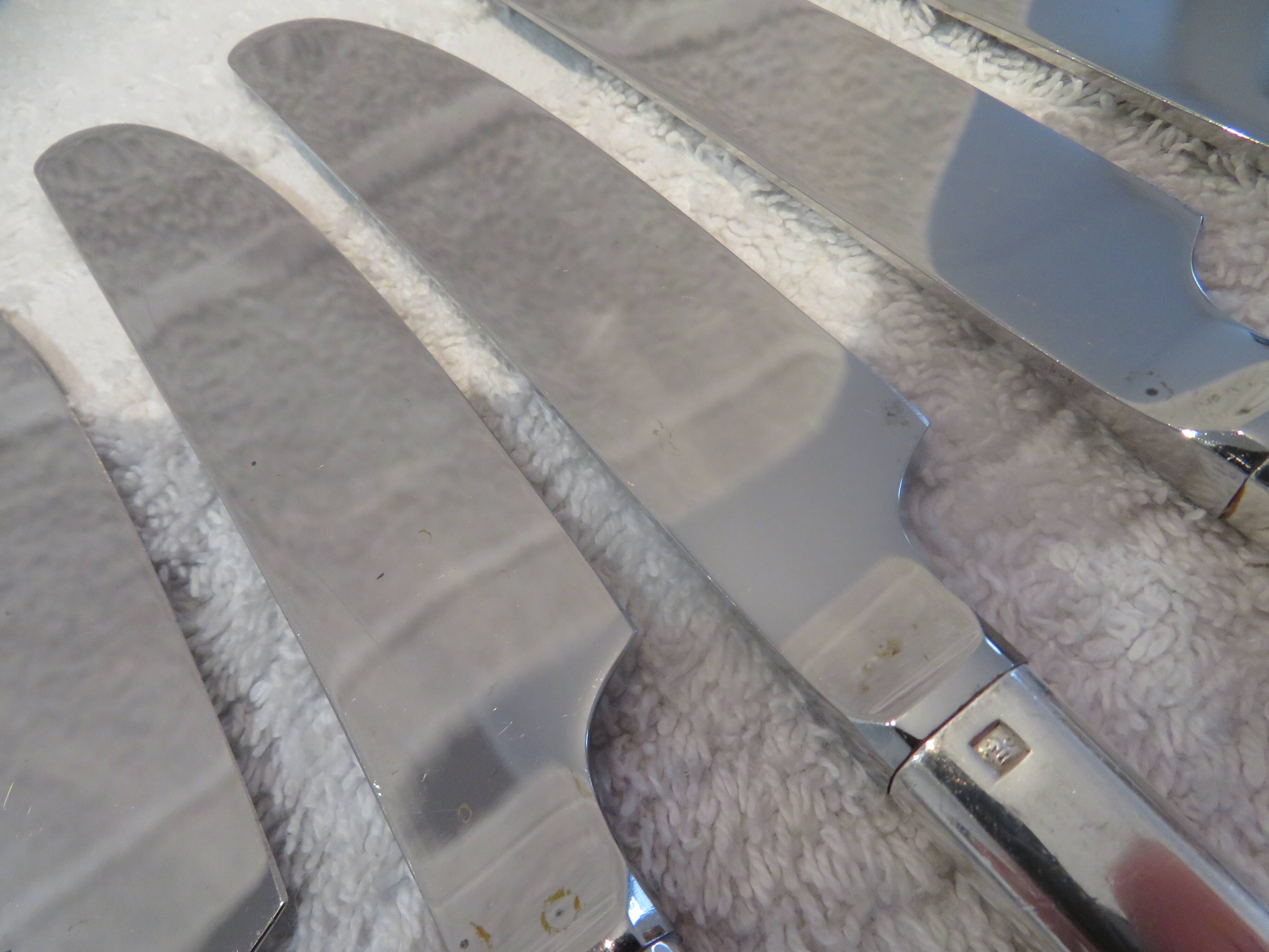 12 table knives with silver-plated metal handles, Christofle Concorde, 23.7 cm