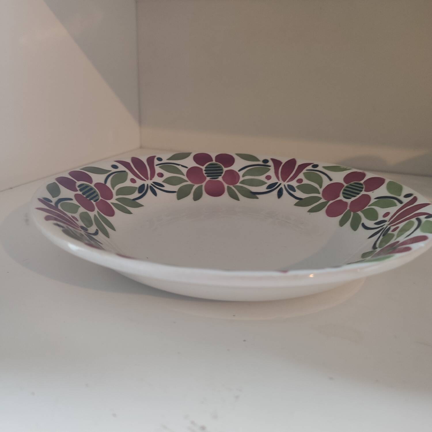 Set of 2 Vintage floral decor soup plates