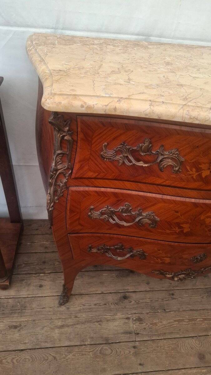 Epoque : 20ème siècle  Style  Louis XV