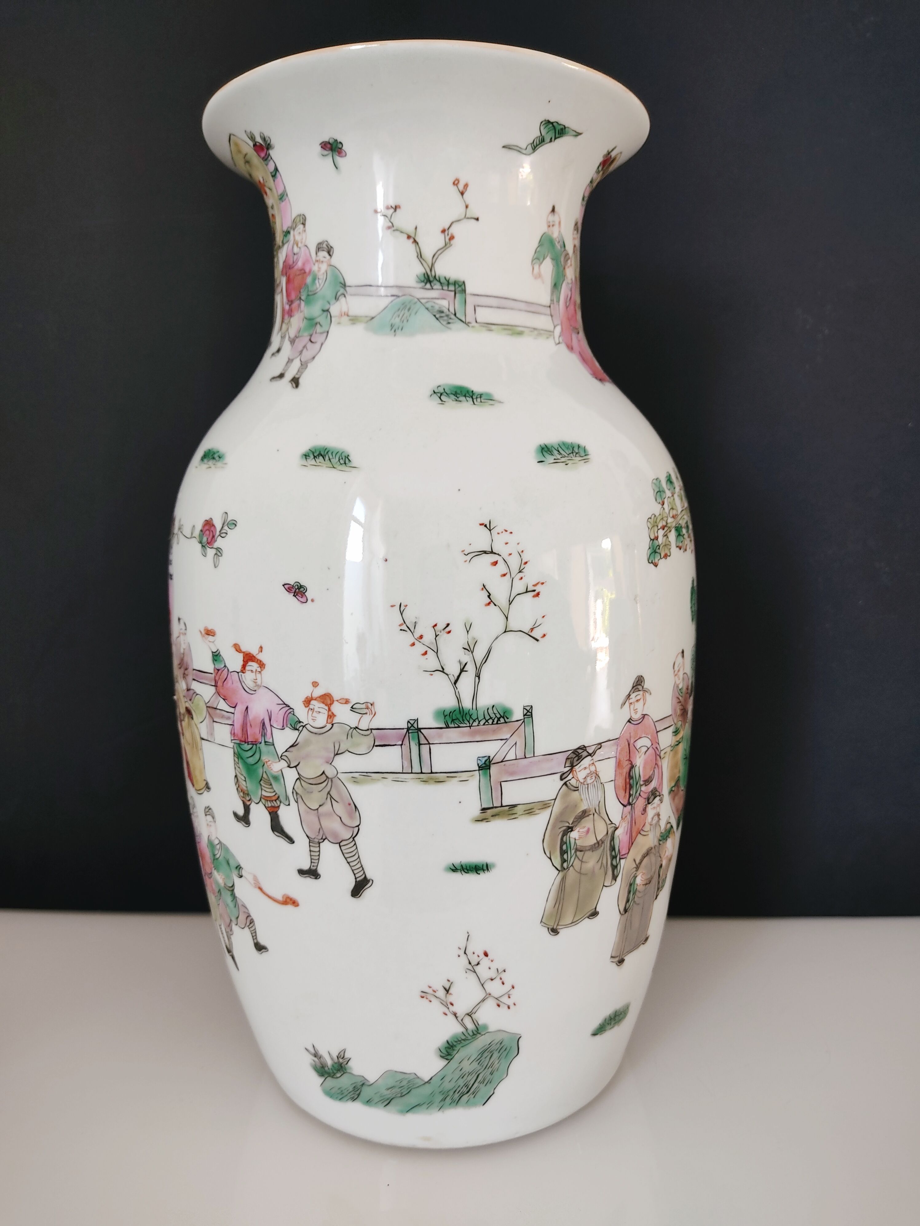 Chinese vase porcelain decoration characters