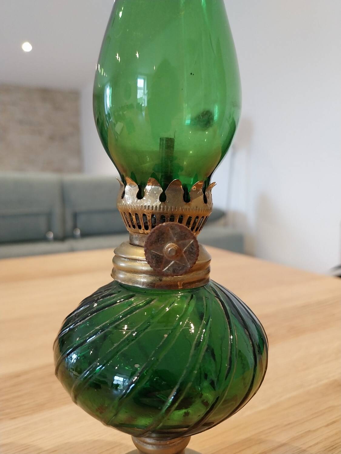 Oil lamp