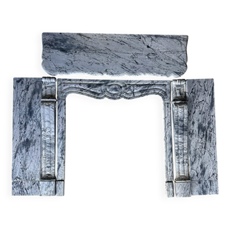 Pompadour fireplace in Louis XV style from around 1880 in blue floral marble.