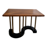 Table basse chêne et laiton vers 1960