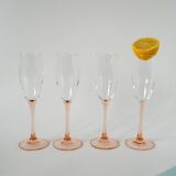 Set of 4 champagne flutes with pink feet, 1970