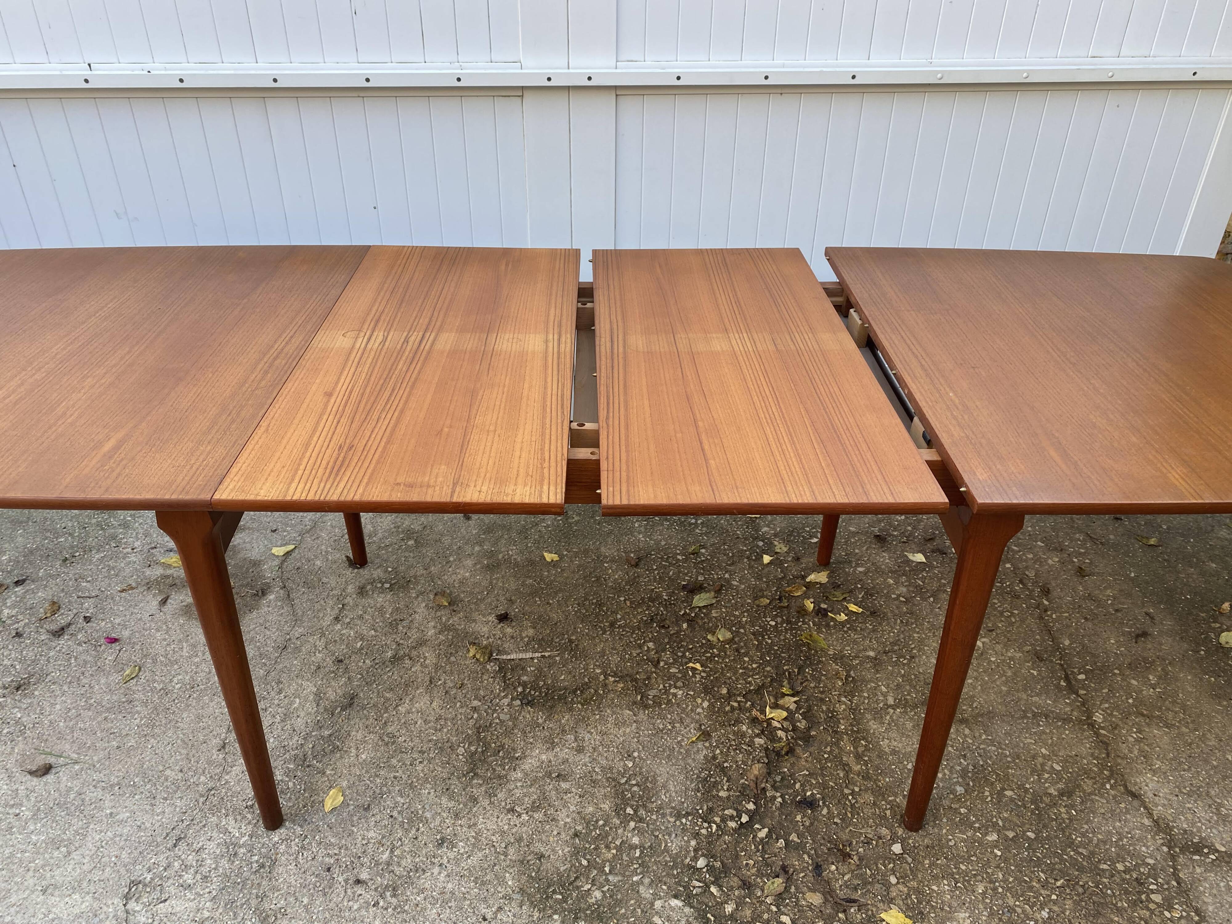 Extendable table 2 Scandinavian teak extensions 165/207/249 x 91cm vintage an60