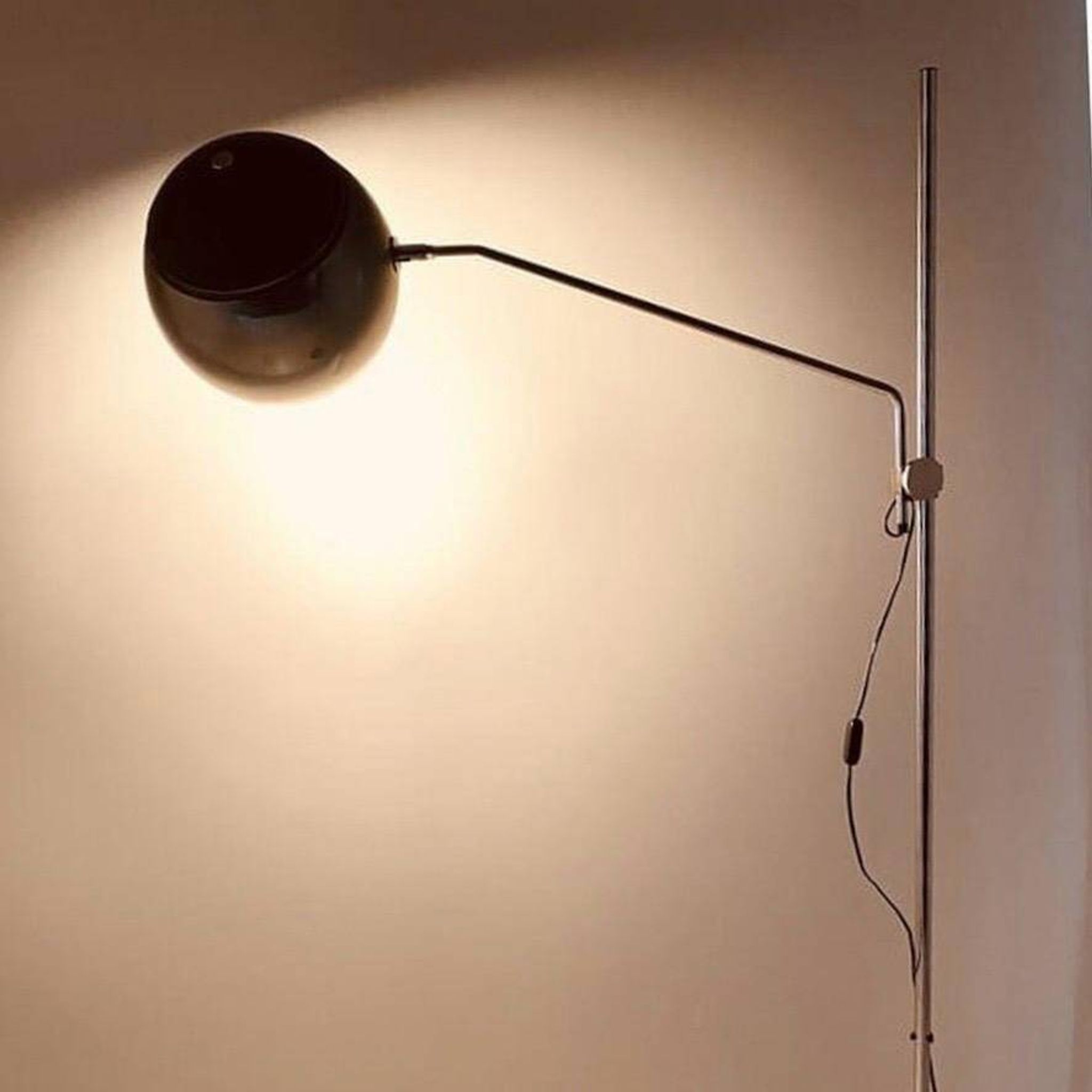 Vintage Floor Lamp, Chromed and Metal Structure, Italy 1960s