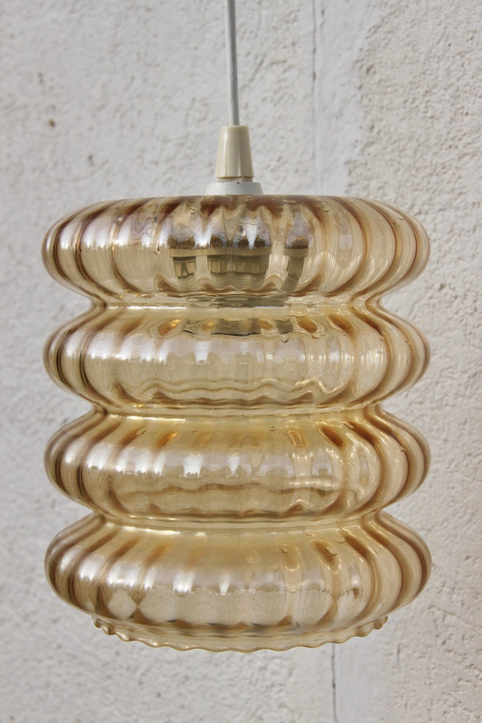 Lustre cylinder vintage glass amber saucers stacked