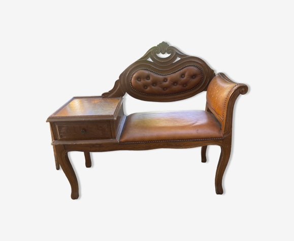 Conversation cabinet