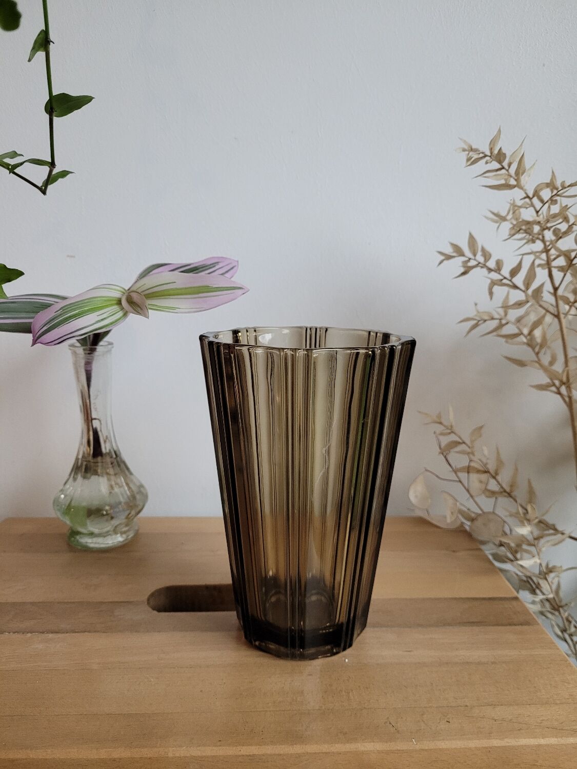 Luminarc molded glass vase