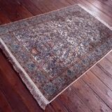 Handmade cashmere wool and silk rug 183x123cm