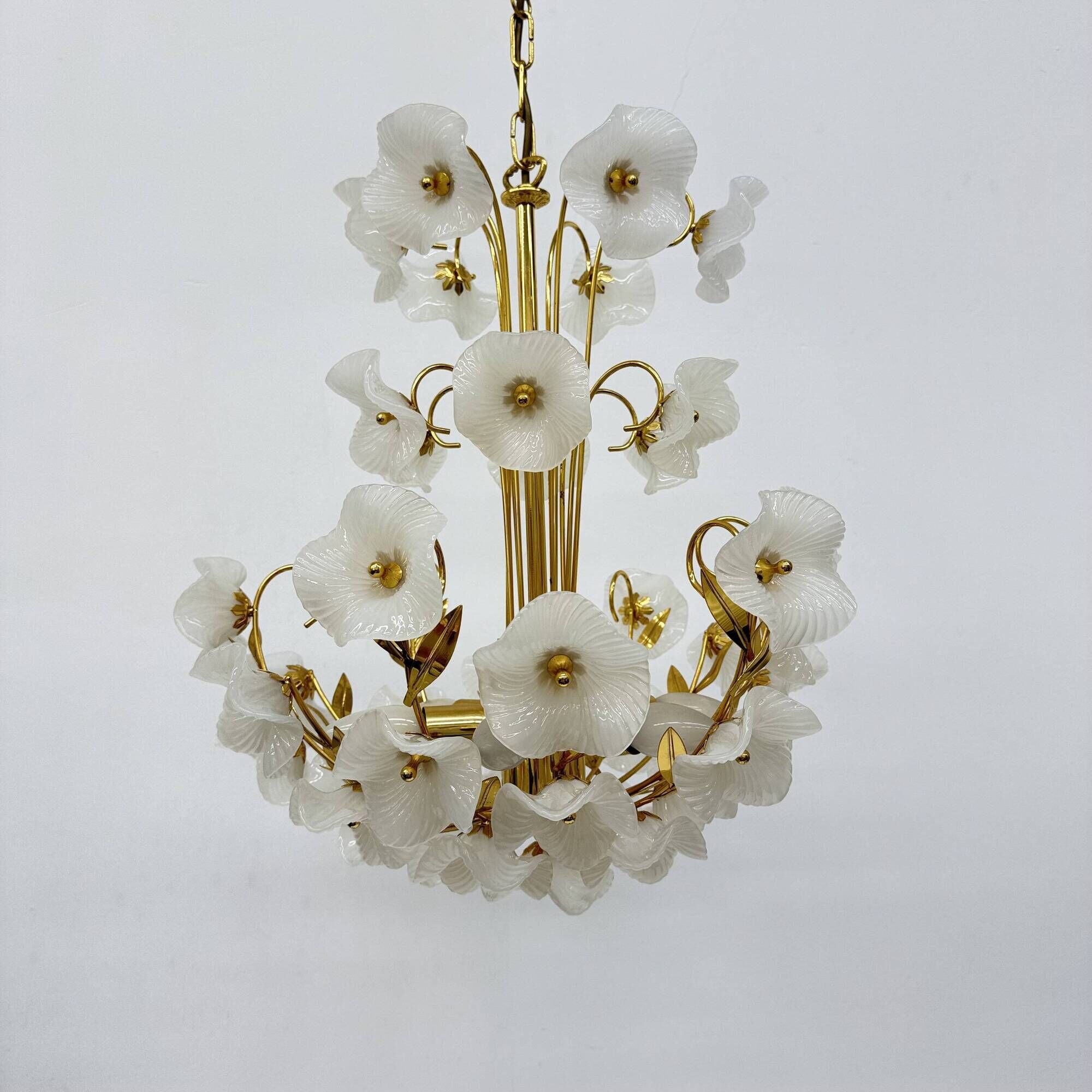 Lustre milieu du siècle avec fleurs en verre, années 1970