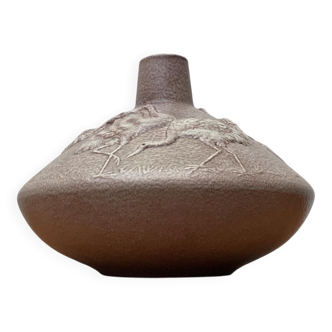 Large vase in German pottery from the mid-century with a crane ornament from Cortendorf.