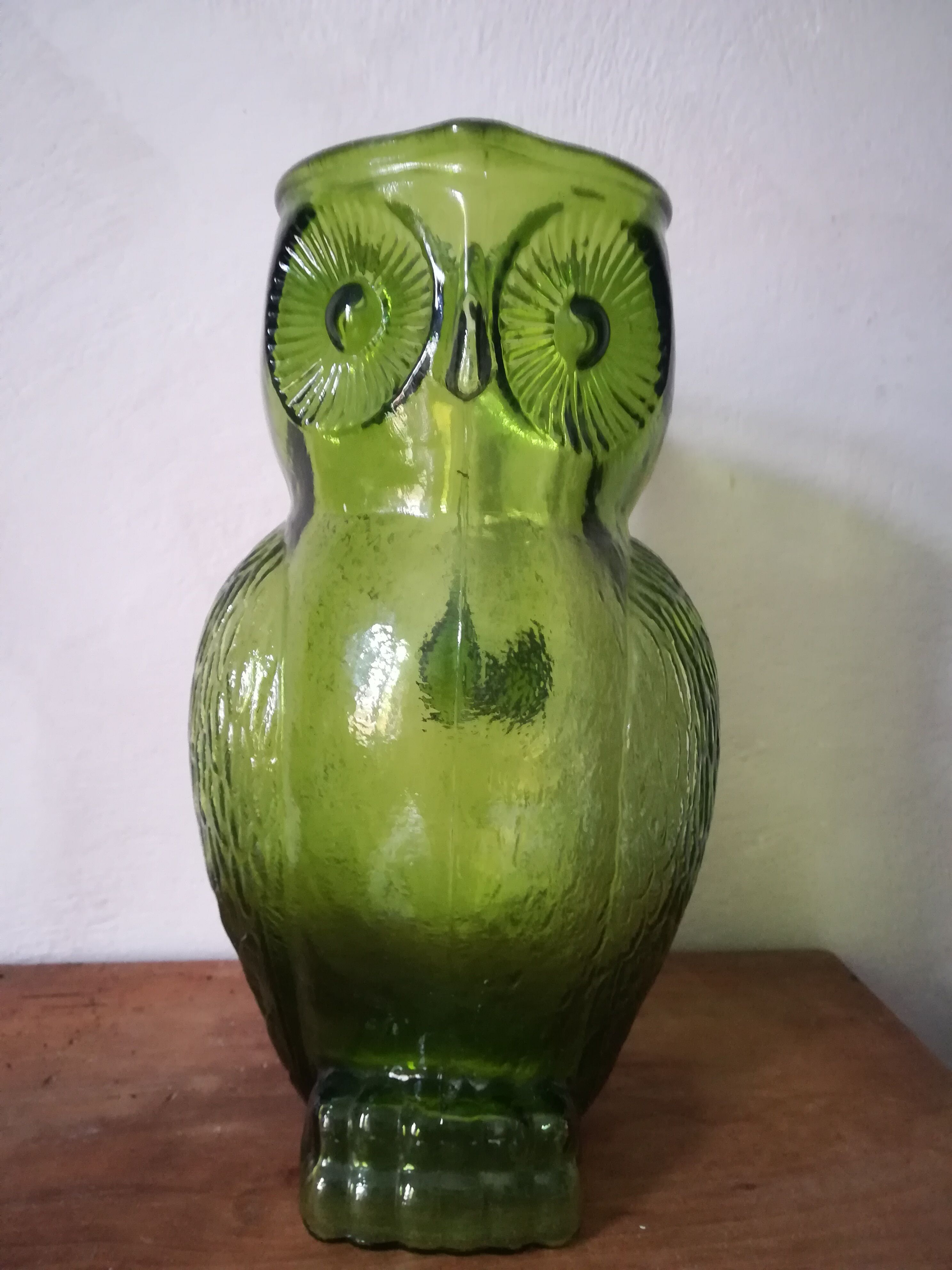 Owl carafe