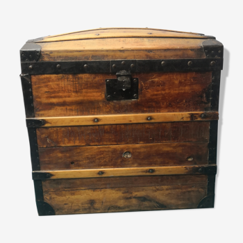 Old wooden box