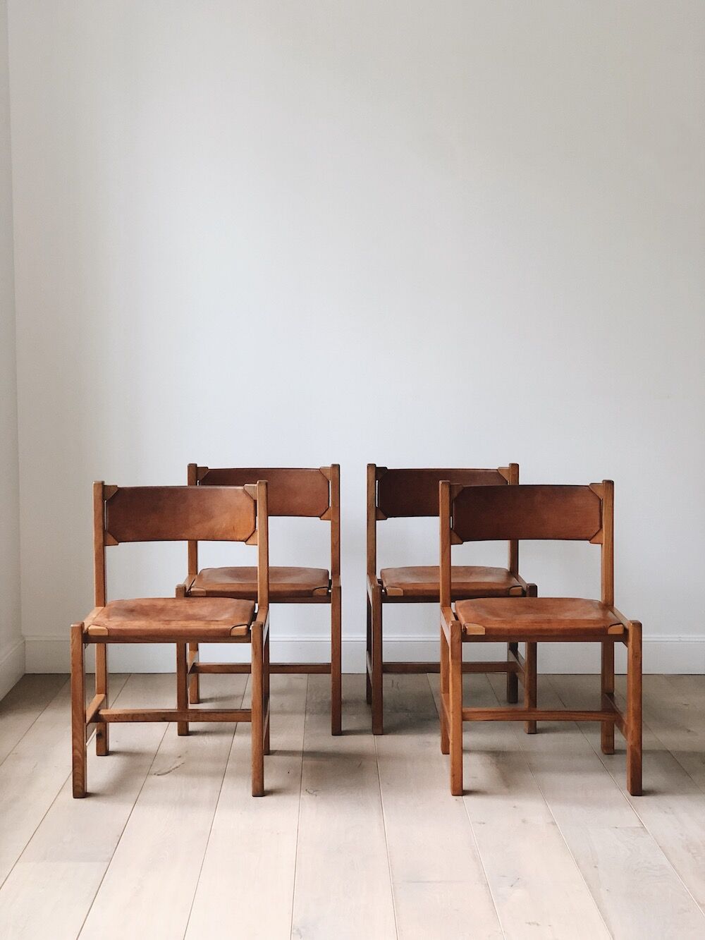 Lot de 4 chaises vintage