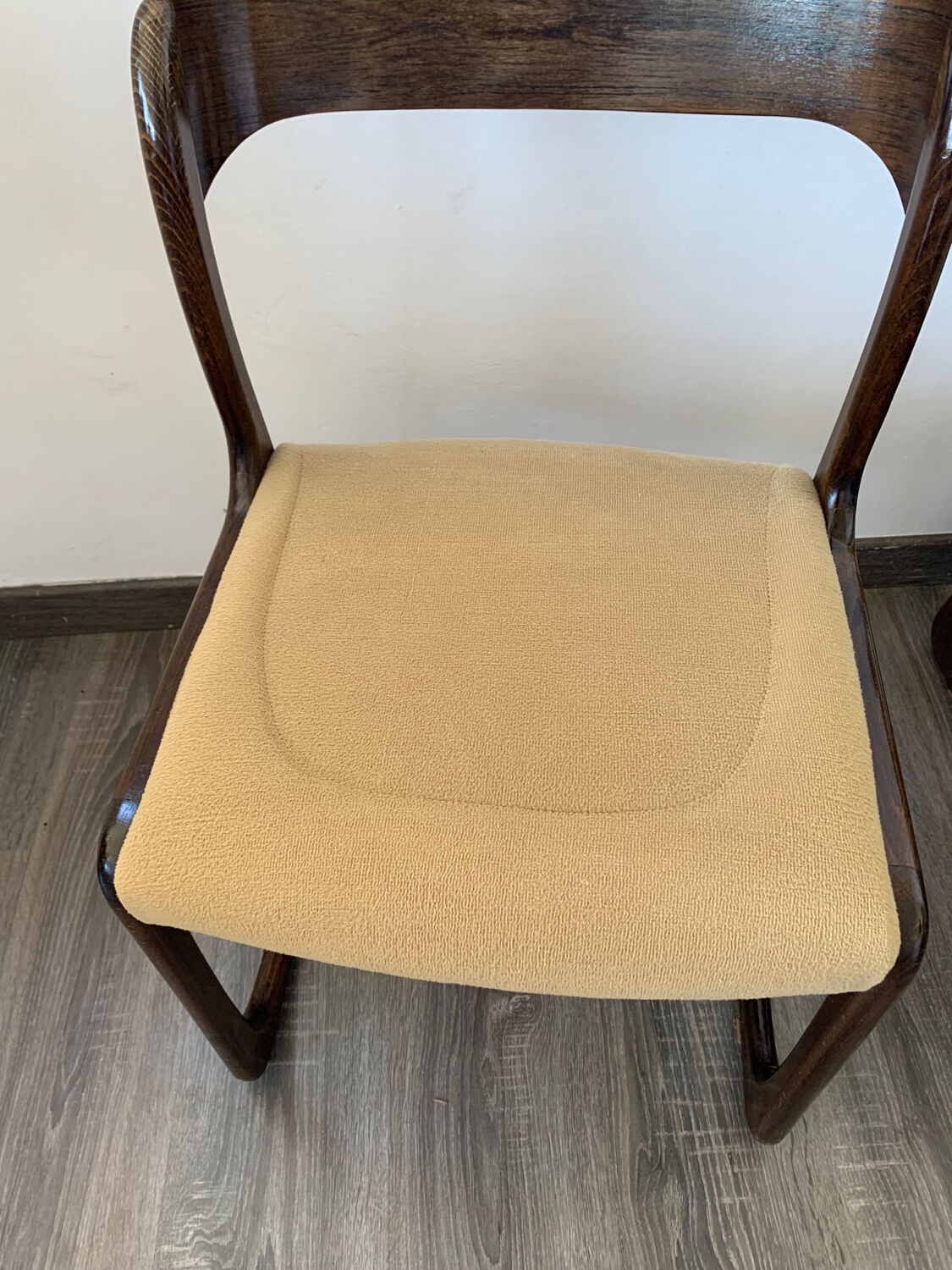 Baumann sleigh chair