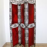 Paravent orientaliste en fer forgé et cuir peint