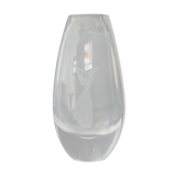 Engraved glass vase signed and numbered by Vicke Lindstrand v. 1950-60, very good condition