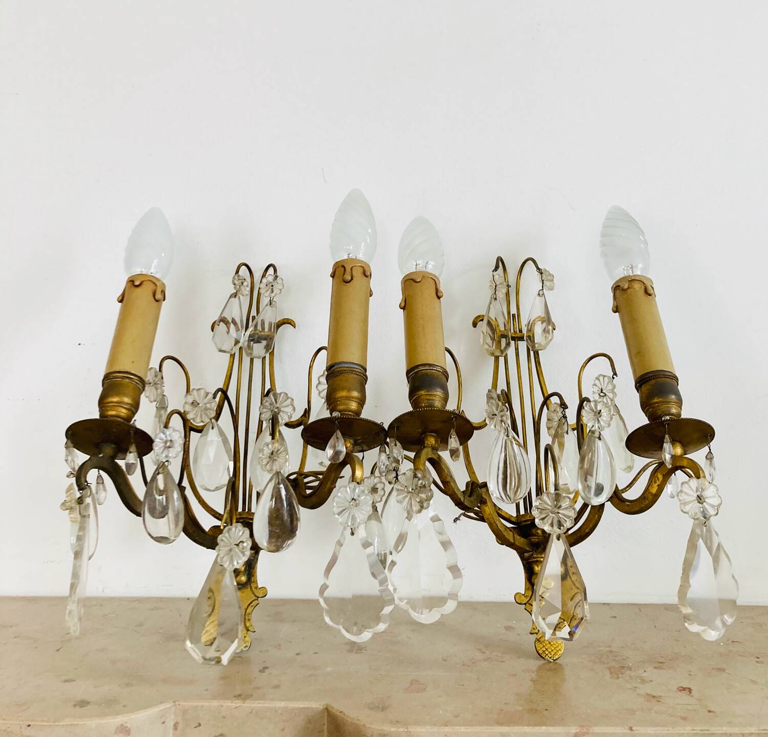 19th century Lyres wall lights in bronze, brass and glass pendants