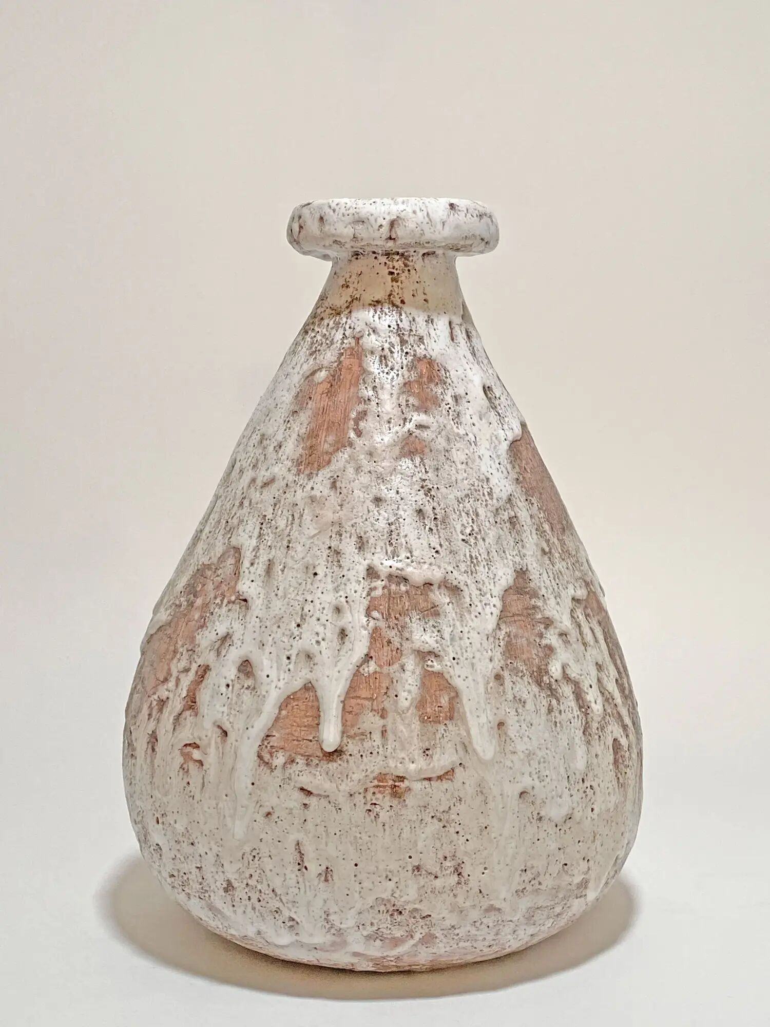 Large pear-shaped vase